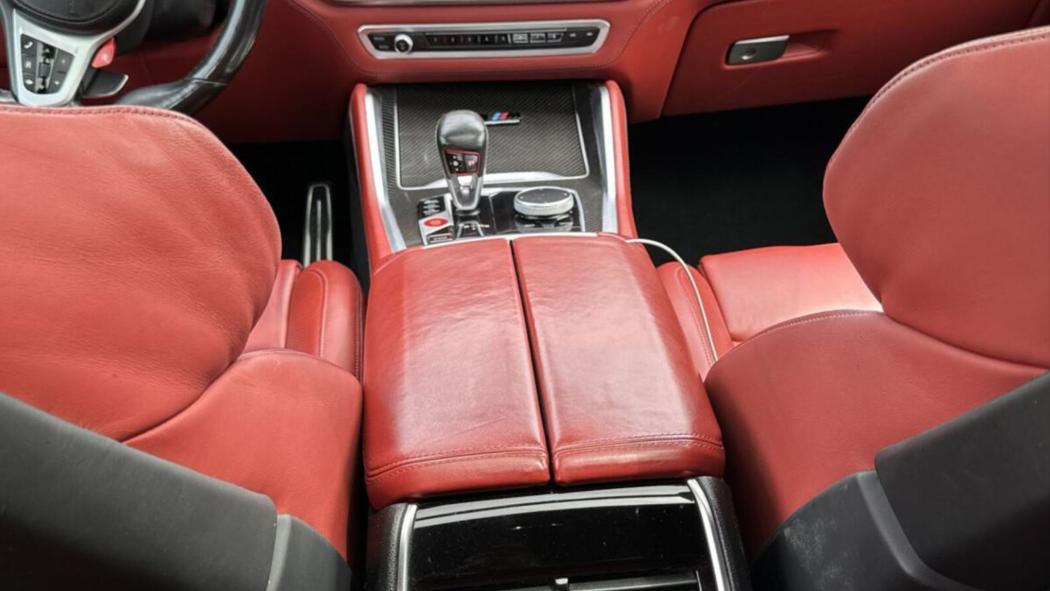 bmwx62021pic5